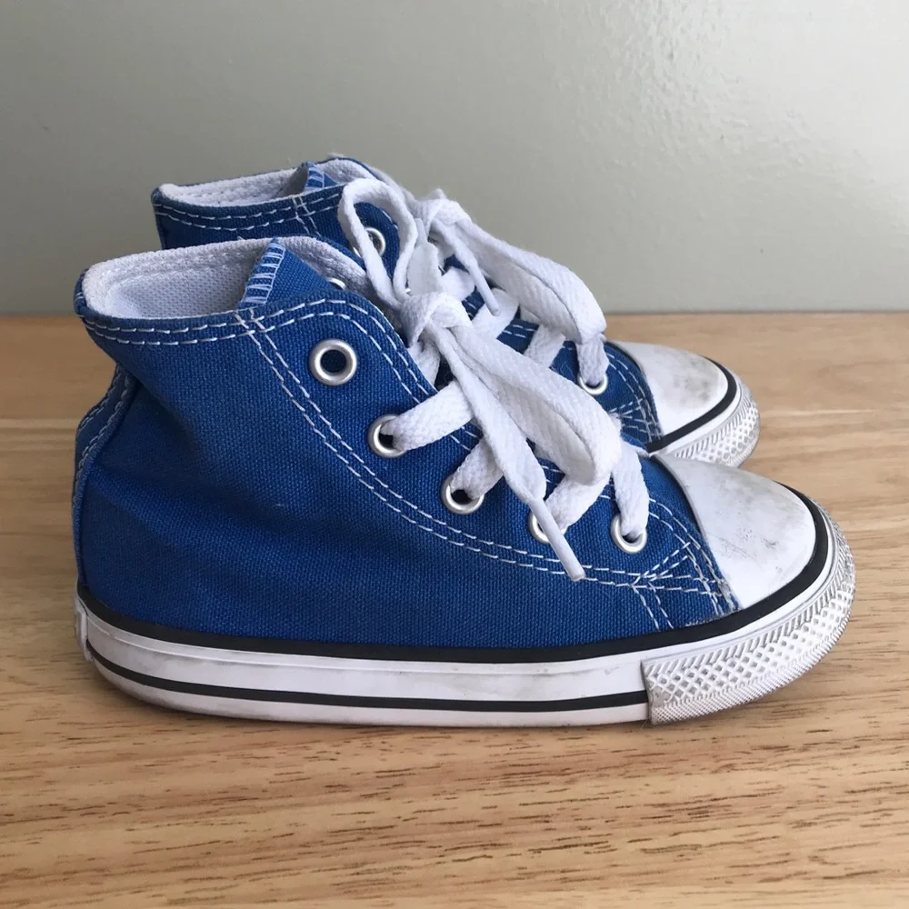 Converse All-Star Chuck Taylor High-Tops Blue Size: US Toddler 8.0 EUR 24 CM 15